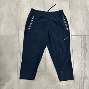 Nike Cropped Joggers